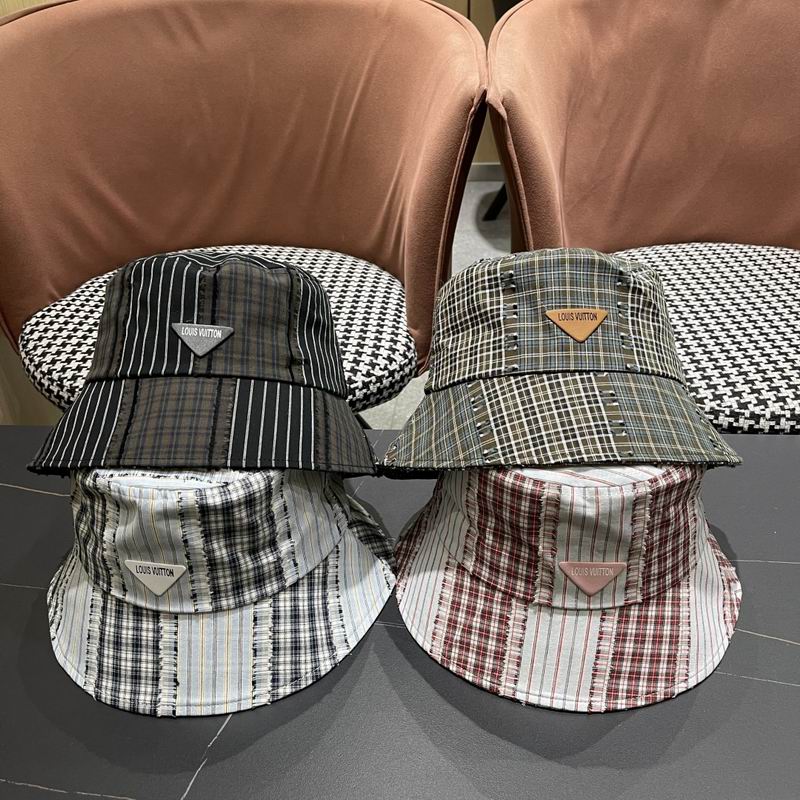 LV hat 020803